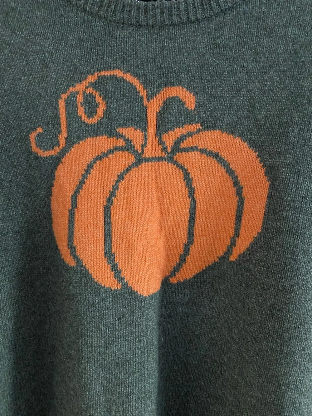 State Of Mine Gray Pumpkin Sweater Size Large - Picture 2 of 3